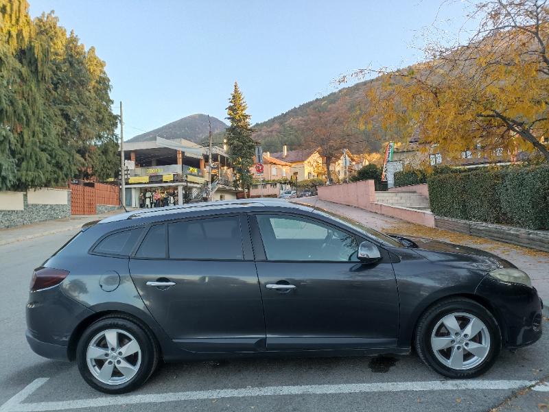 Renault Megane 1.5 DCI - изображение 2