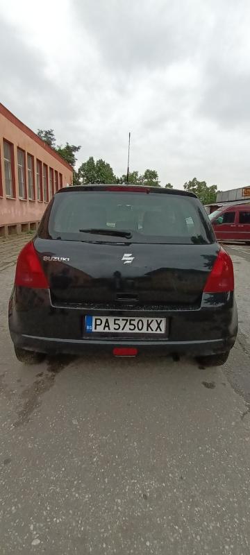 Suzuki Swift 1.3 - изображение 2