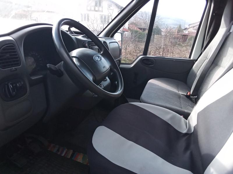 Ford Transit 2.4 D - изображение 7