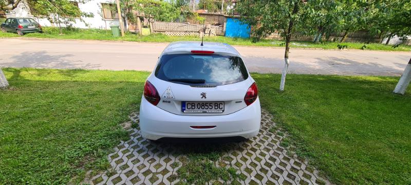 Peugeot 208 1.6 HDI EURO6  - изображение 3