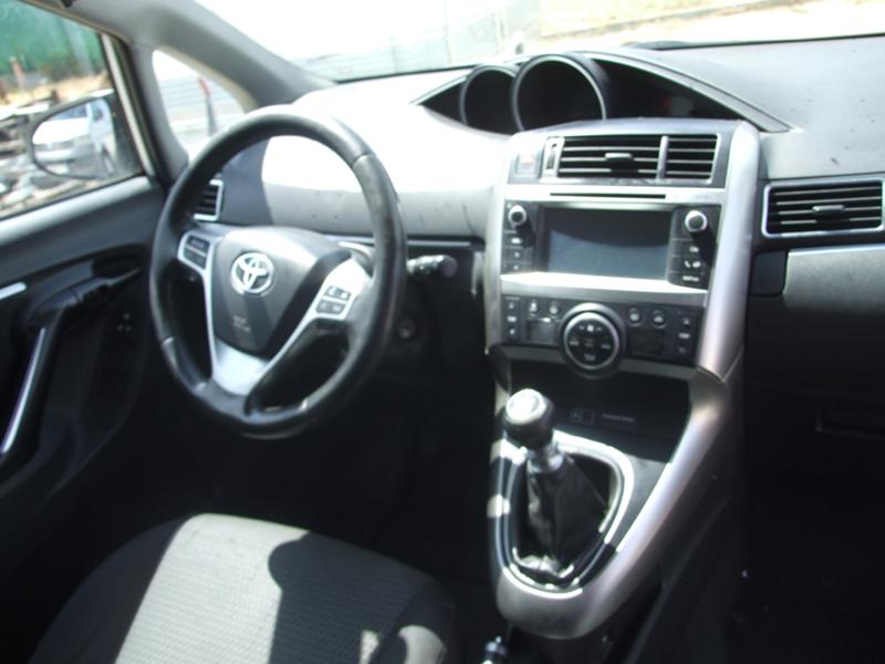 Toyota Verso 1.6 D - изображение 8