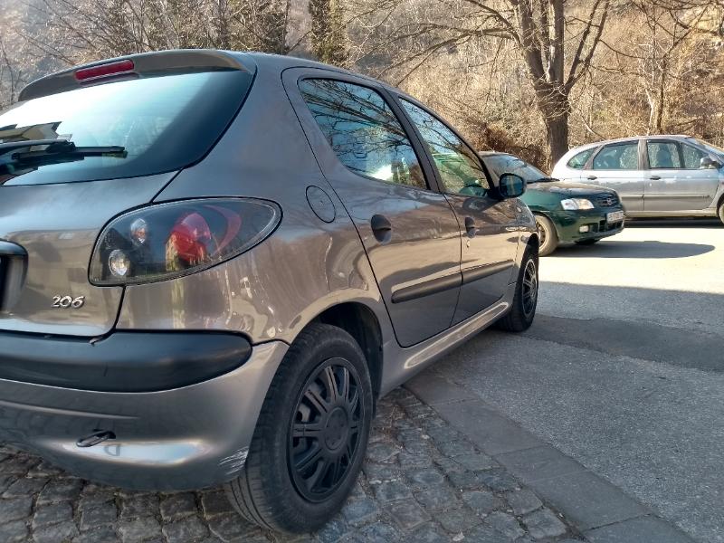 Peugeot 206 1,4 - изображение 9