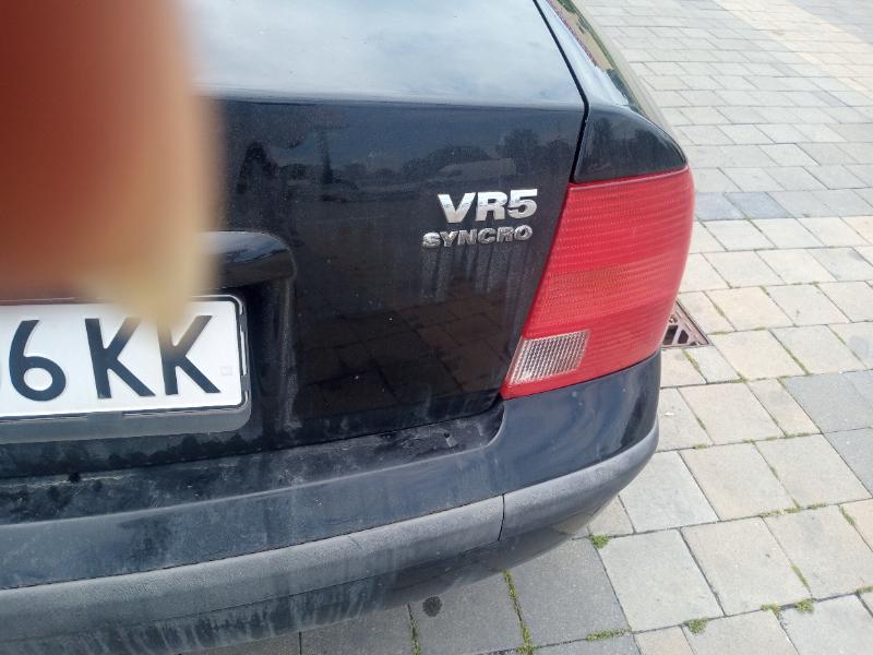 VW Passat 2.3 VR5 - изображение 2