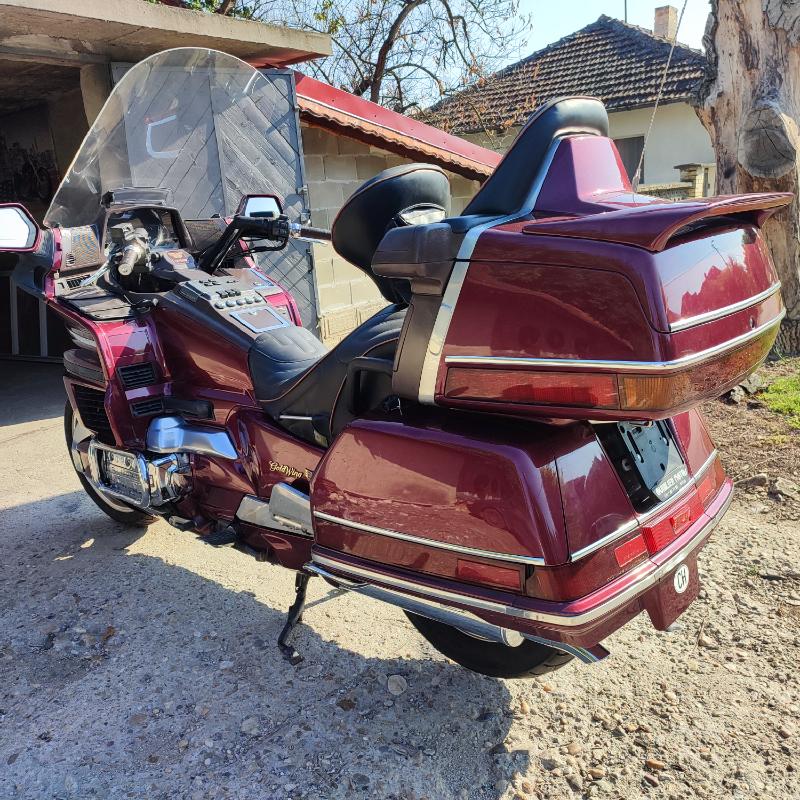 Honda Gold Wing 1500 - изображение 8