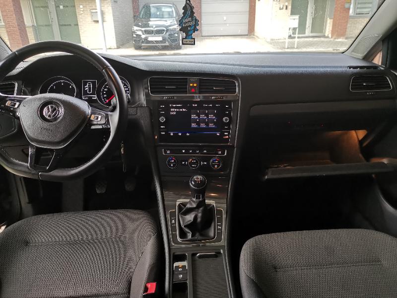 VW Golf Variant 1.6TDI - изображение 7