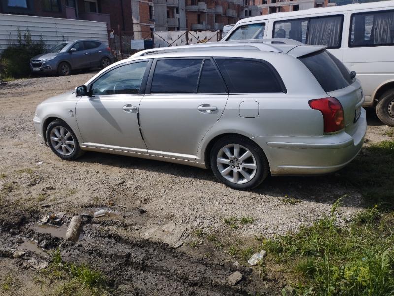 Toyota Avensis ,2,0d4d - изображение 3