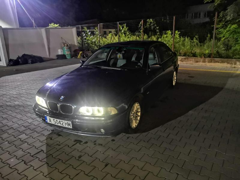 BMW 530 3.0D - изображение 1