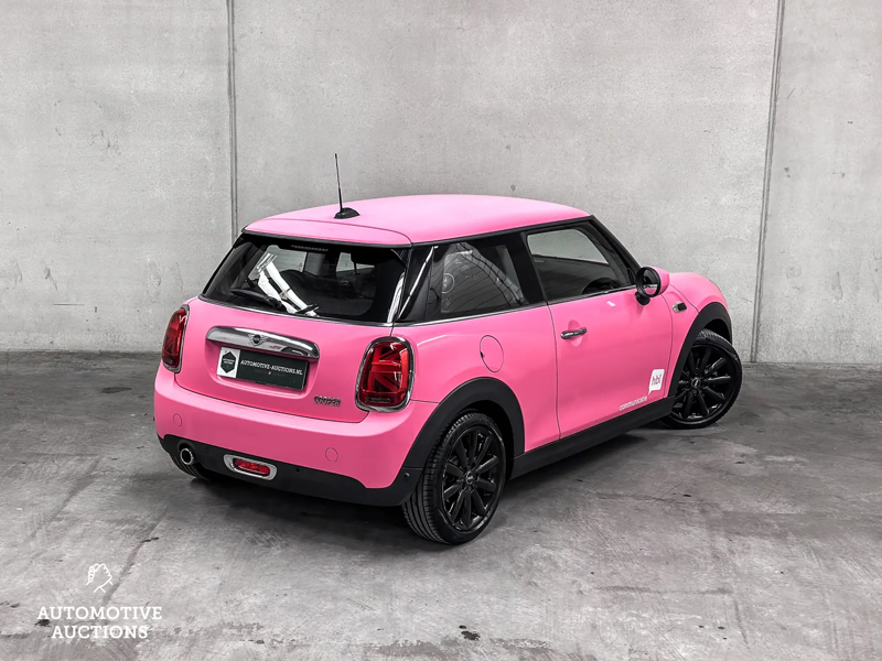 Mini Cooper 1.5 - изображение 5