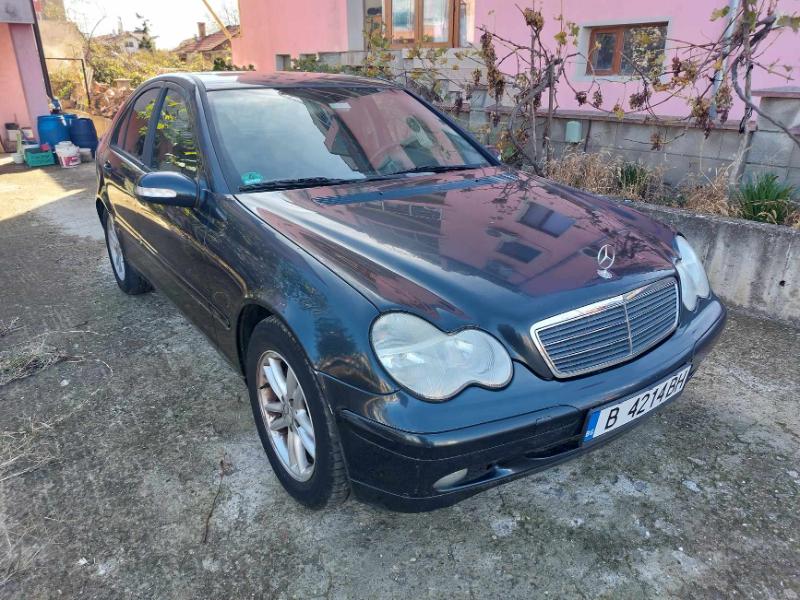 Mercedes-Benz 220 CDI - изображение 5