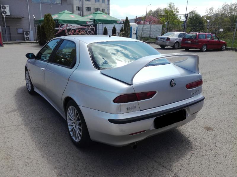 Alfa Romeo 156 2.4 JTD - изображение 8