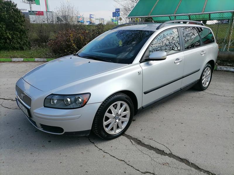 Volvo V50  - изображение 5