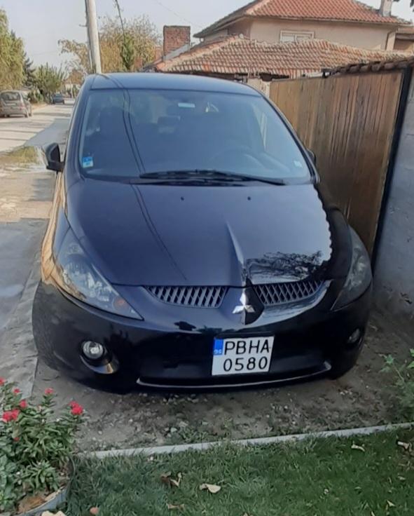 Mitsubishi Grandis 2.4  - изображение 2