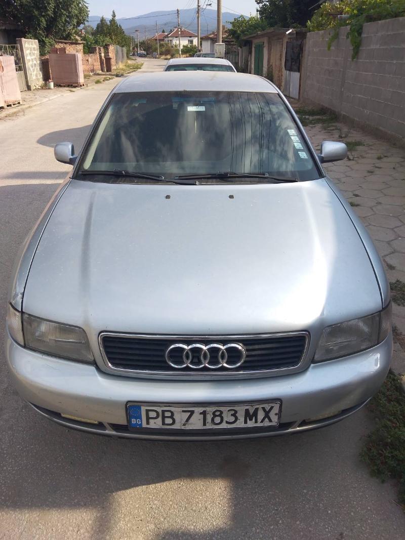 Audi A4 1.8 бензин - изображение 5