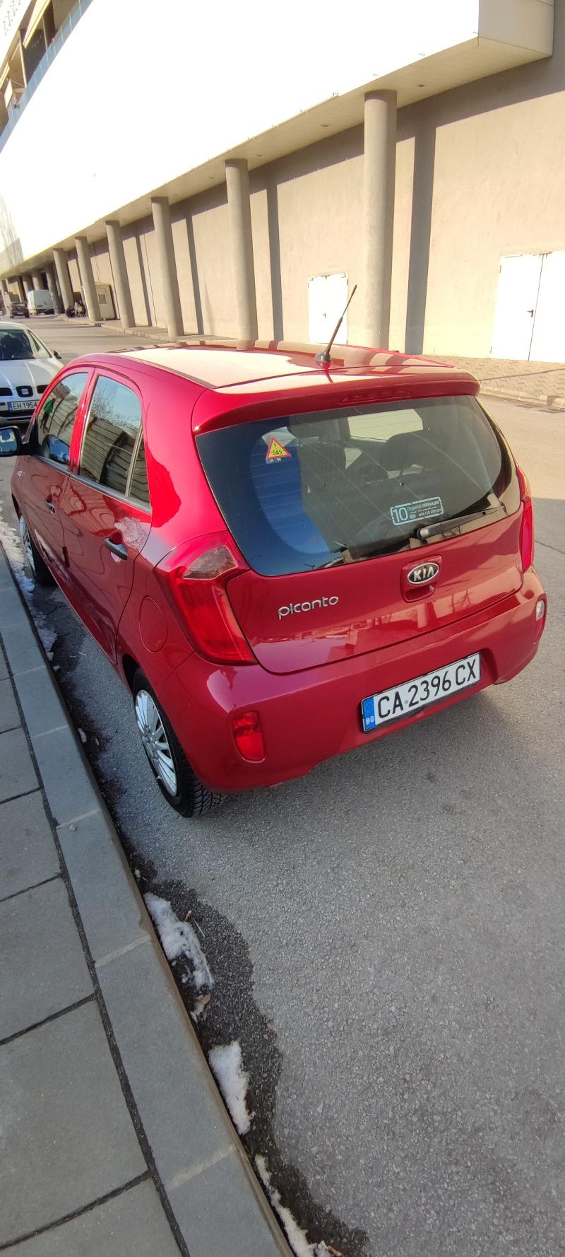 Kia Picanto 1248 куб.см. - изображение 2