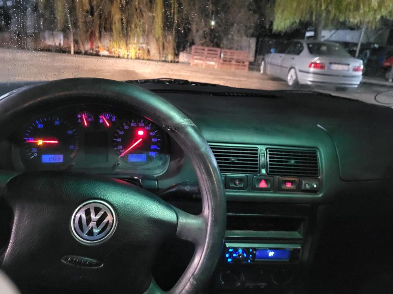 VW Golf  - изображение 6