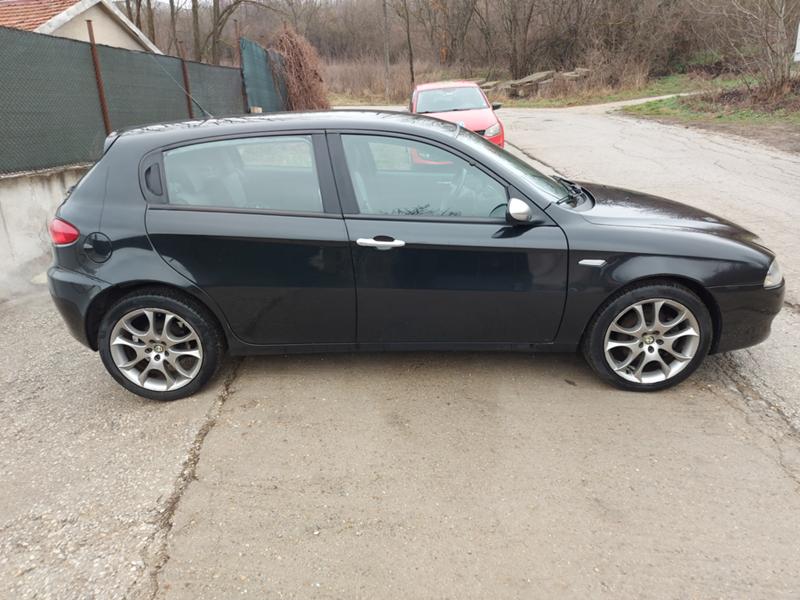 Alfa Romeo 147 1.6i/105FACELIFT - изображение 4