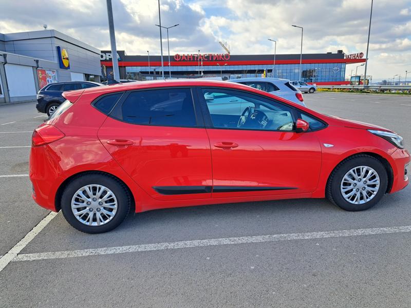 Kia Ceed 1.6 куб. см - изображение 4