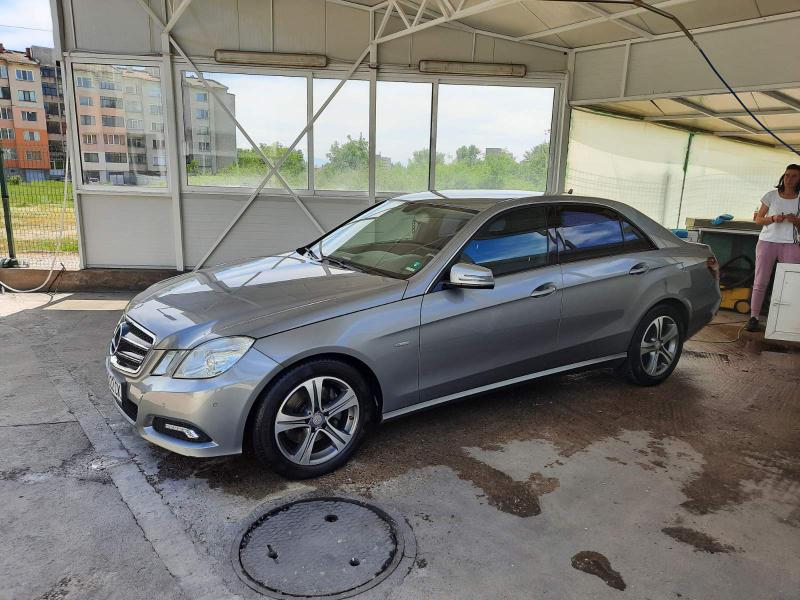 Mercedes-Benz E 250 2.5  - изображение 2