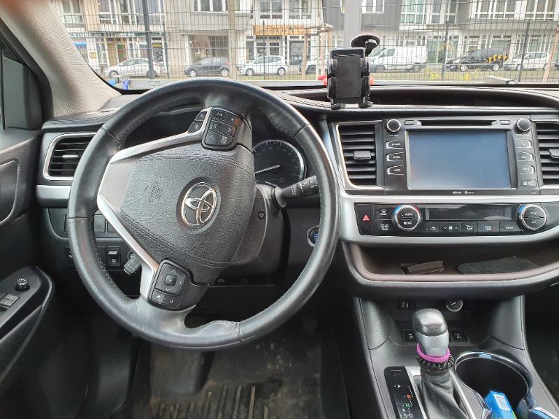 Toyota Highlander XLE 3,5 ГАЗ/БЕНЗ - изображение 10