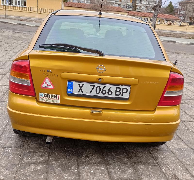 Opel Astra 1,4 - изображение 3