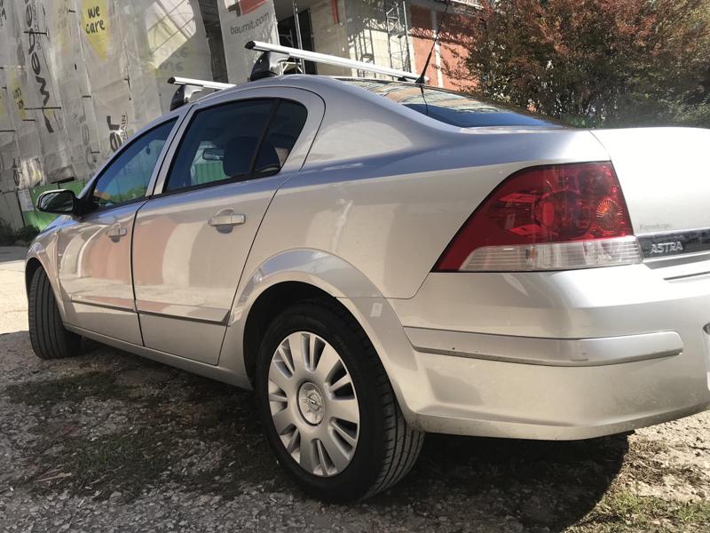 Opel Astra 1.7 CDI - изображение 2