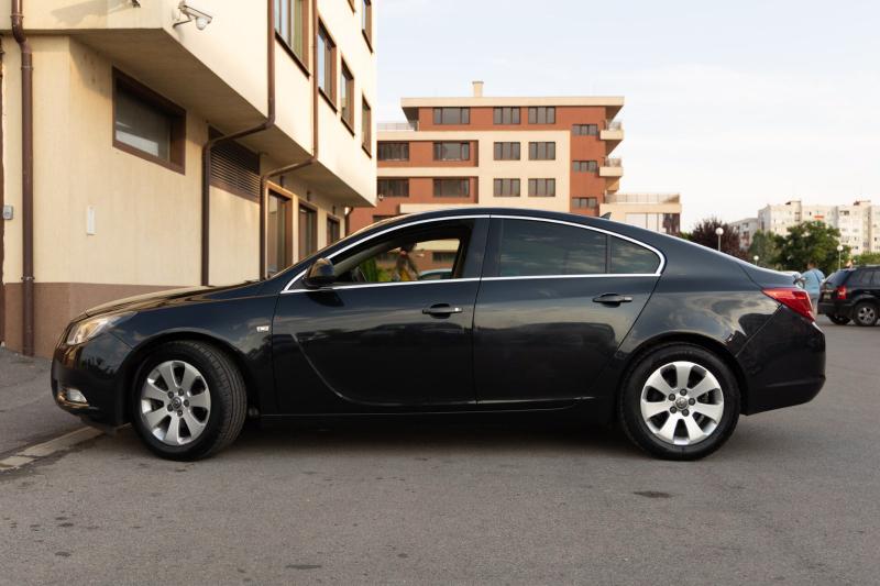 Opel Insignia 2.0 TDI - изображение 2