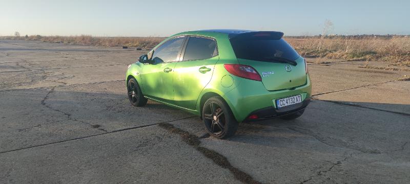 Mazda 2 1.4 - изображение 4