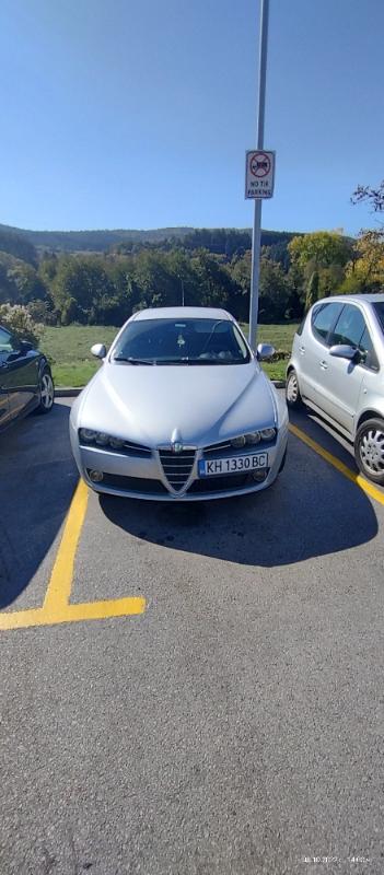 Alfa Romeo 159 sportwagon 1.9jtdm - изображение 2