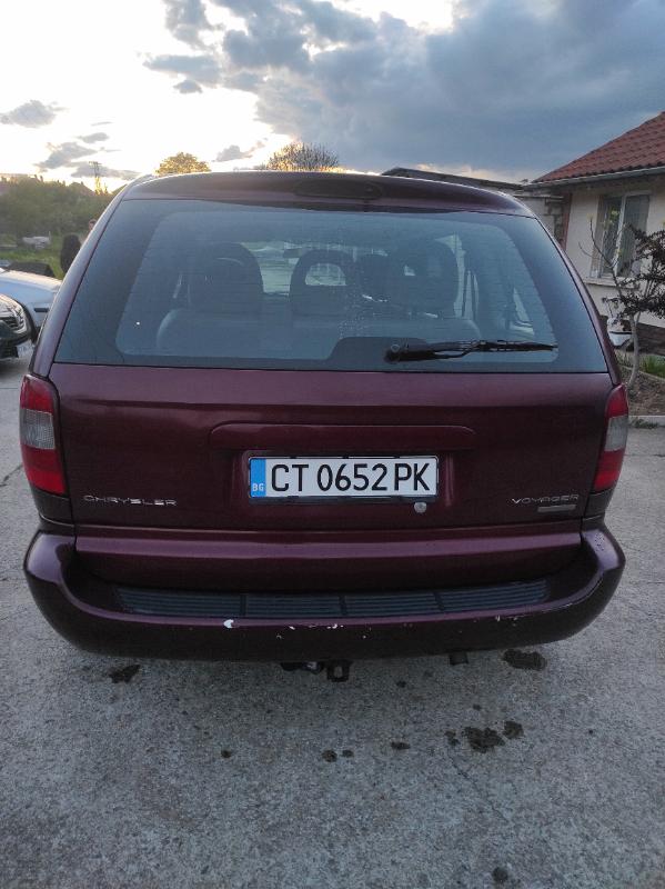 Chrysler Voyager 2.5  CRD TD - изображение 3