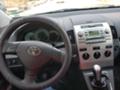 Toyota Corolla verso 2,2D4D - изображение 4