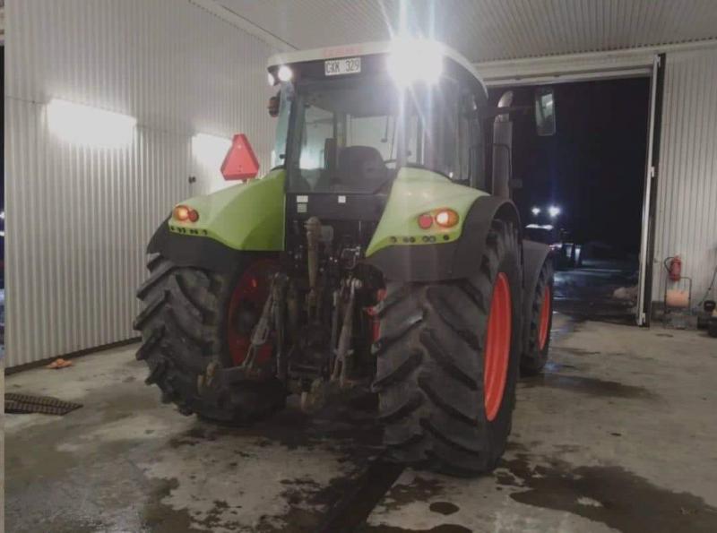 Трактор Claas  Arion 630c  - изображение 2