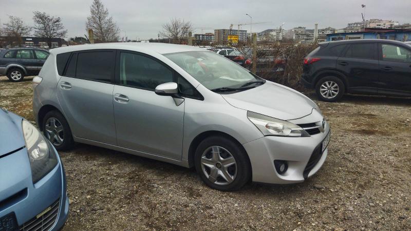 Toyota Verso 1.6  - изображение 2