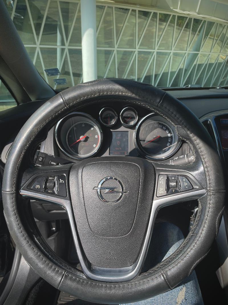 Opel Astra 1.7 CDTI COSMO - изображение 7