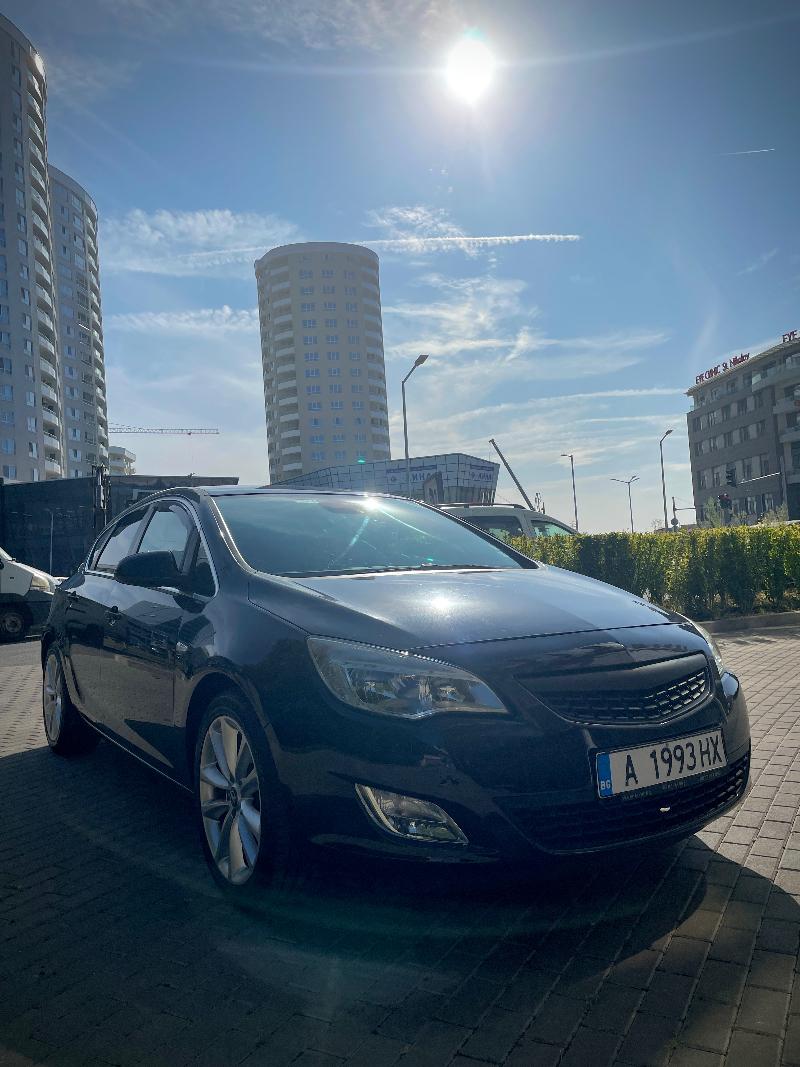 Opel Astra 1.7 CDTI COSMO - изображение 3