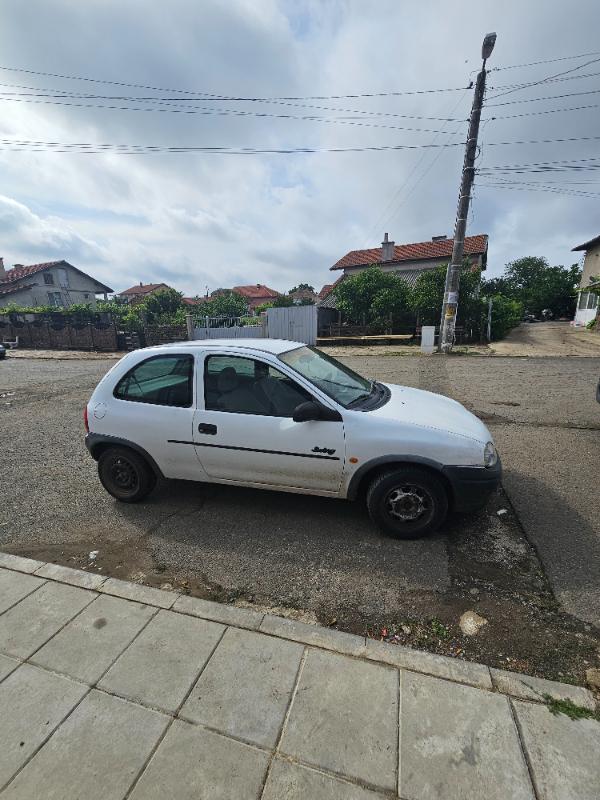 Opel Corsa 1.2 - изображение 2