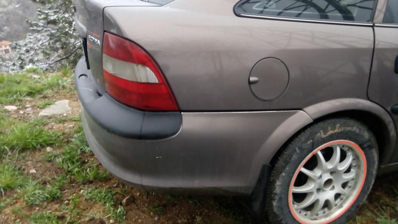 Opel Vectra B 2.0 DTI - изображение 6