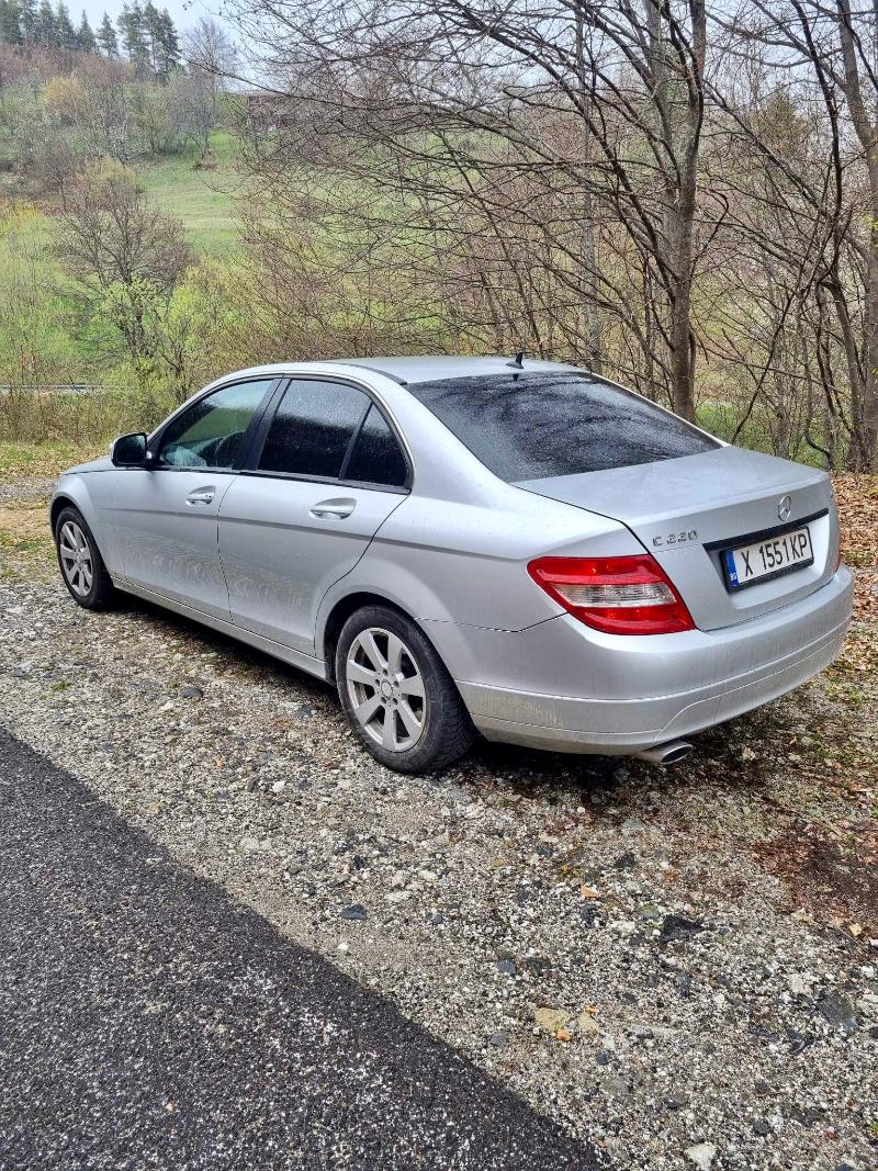 Mercedes-Benz C 220  - изображение 4