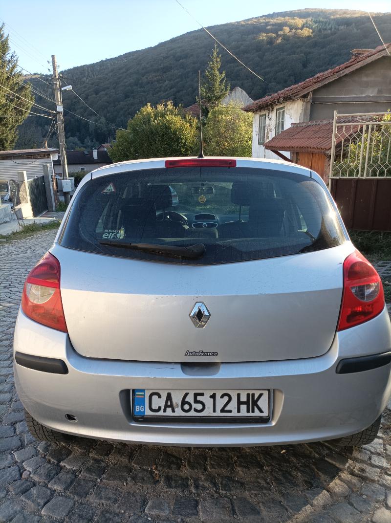 Renault Clio 1.4 - изображение 3