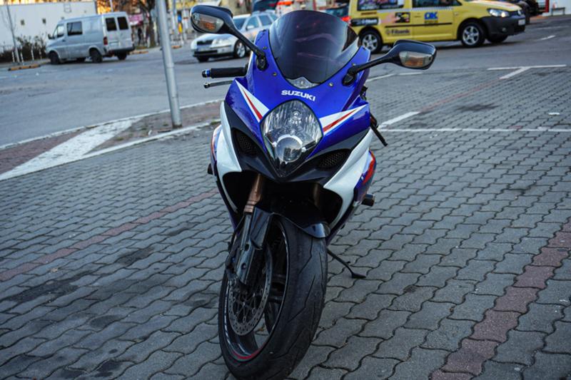 Suzuki Gsxr 1000 K8 - изображение 4