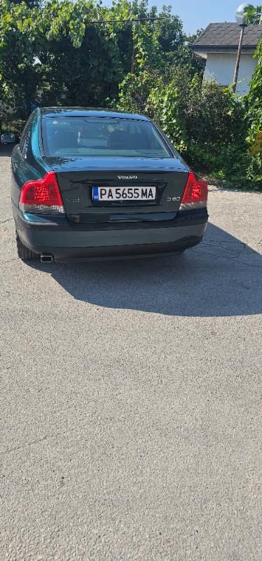 Volvo S60  - изображение 3