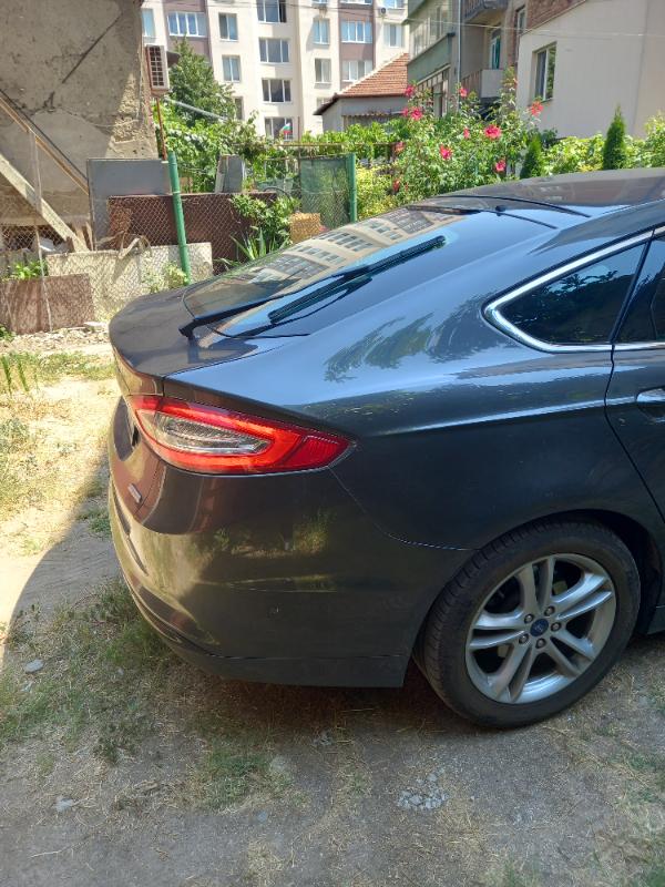 Ford Mondeo 1,6 Титаниум - изображение 2