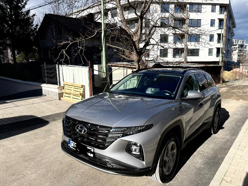 Hyundai Tucson 2,5 hitrack 4x4 - изображение 3