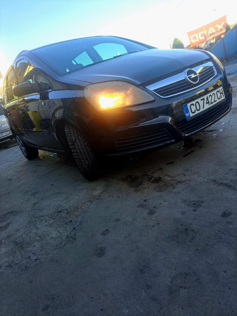 Opel Zafira 1.9 - изображение 7