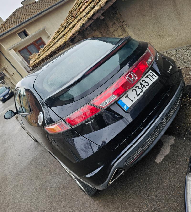 Honda Civic 2.2TDCi - изображение 3