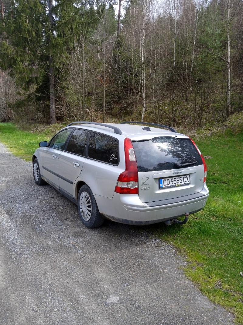 Volvo V50 1.6D - изображение 2