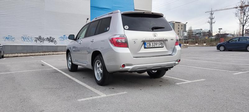 Toyota Highlander Hybrid Limited  - изображение 6