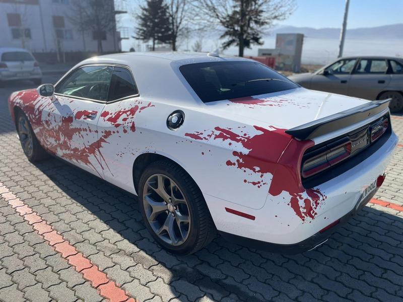 Dodge Challenger SXT Plus - изображение 3