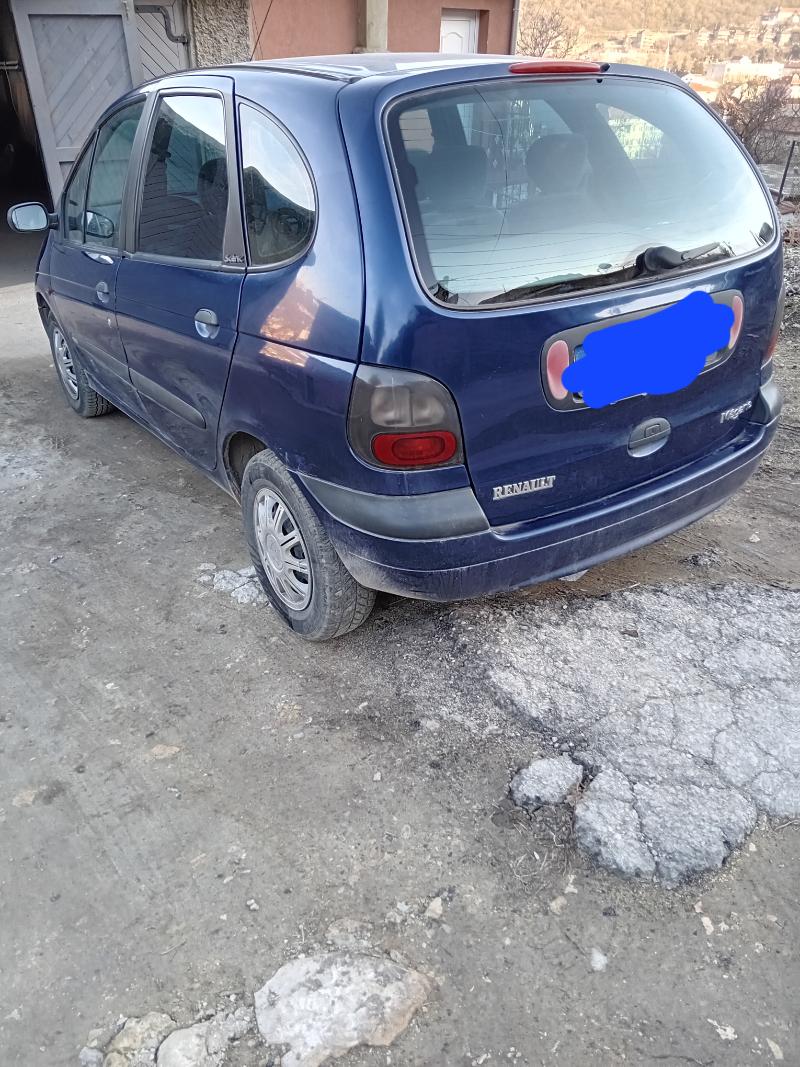 Renault Scenic 1.6 бензин - изображение 4