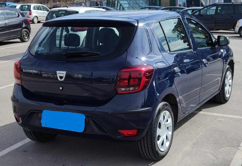 Dacia Sandero  - изображение 3