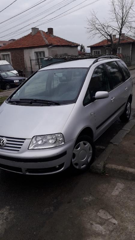 VW Sharan Sharan 1.9 tdi - изображение 4